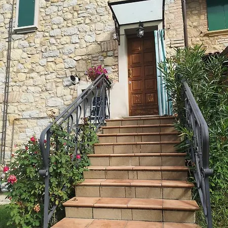 Podere Pratizzoli Apartment