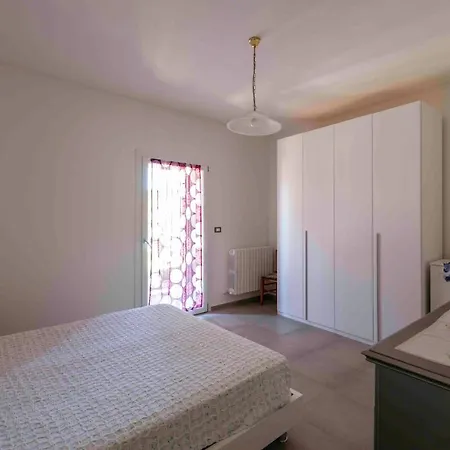 Podere Pratizzoli Толе