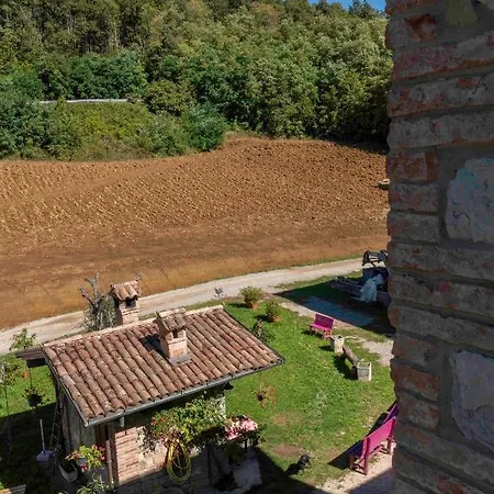 Podere Pratizzoli * Толе